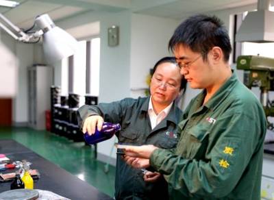 擇一事,愛一生,他們用實際行動告訴你&ldquo;工匠精神&rdquo;的意義叫堅守。